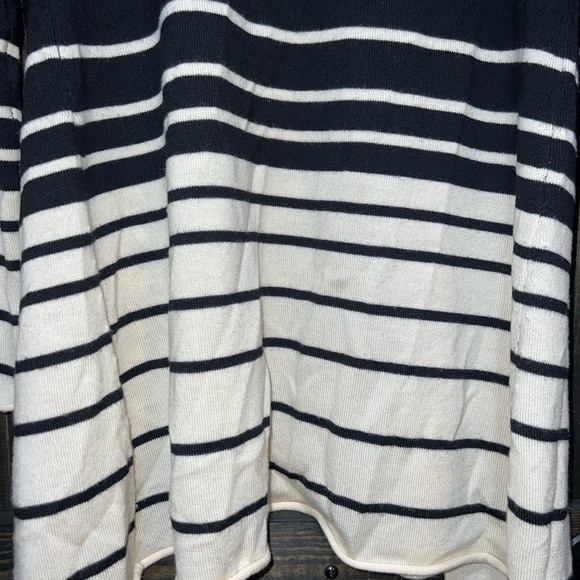 J. McLaughlin Merino Wool Cardigan M Black Cream Striped Long Open Soft Stretch - Picture 8 of 10